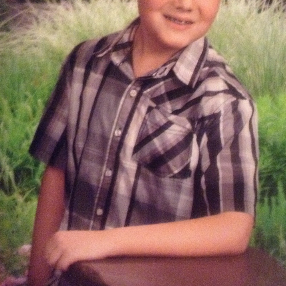 5pc Button downs - Picture 8 of 8